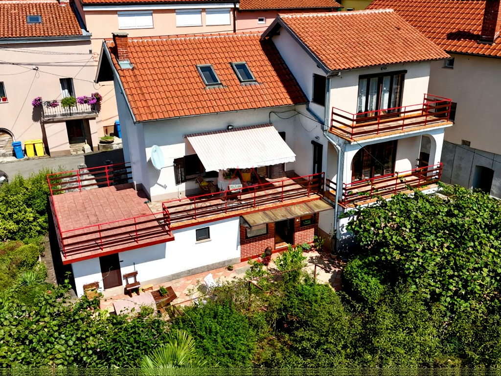 Hi&scaron;a&comma; 280 m2&comma; Prodaja&comma; Vi&scaron;kovo - Sar&scaron;oni