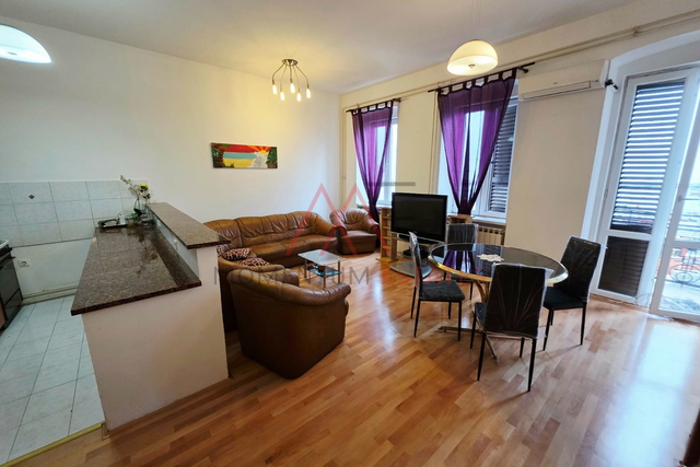 Rijeka centar, 3s+db, dugoročno