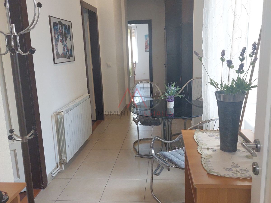 Rijeka centar&comma; 3sobni stan dugoro&ccaron;no