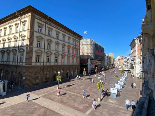 Ured u centru Rijeke
