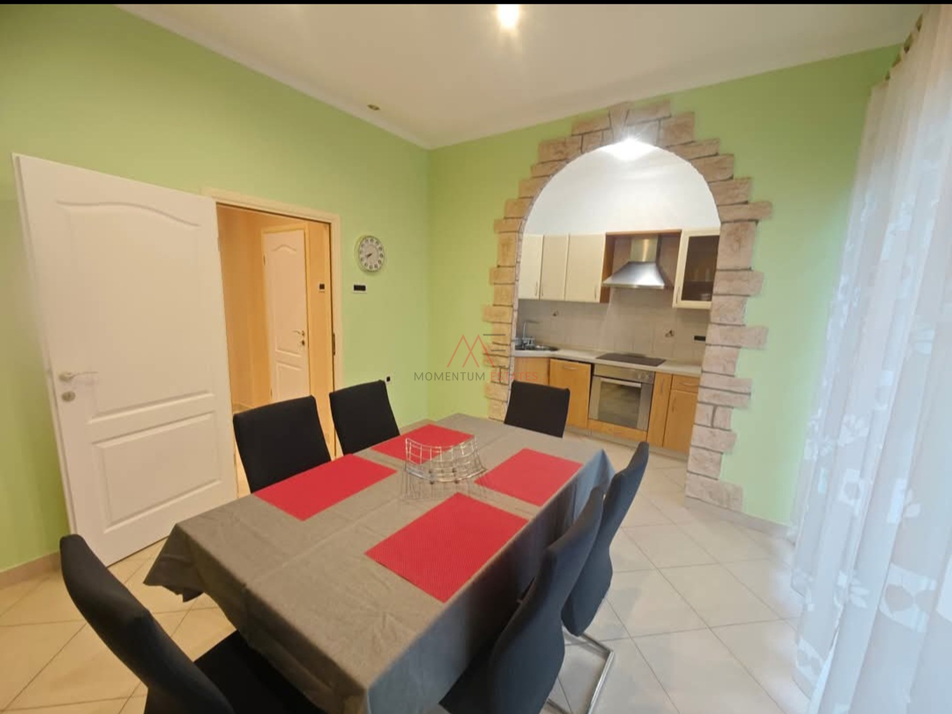 Stanovanje, 70 m2, Najem, Rijeka - Banderovo