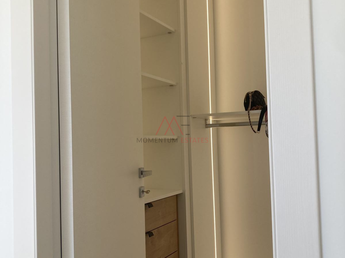 Stanovanje&comma; 58 m2&comma; Najem&comma; Rijeka - Kantrida