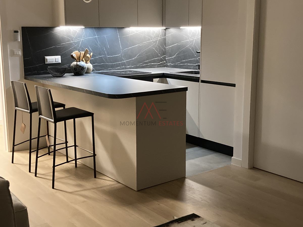 Stanovanje&comma; 58 m2&comma; Najem&comma; Rijeka - Kantrida