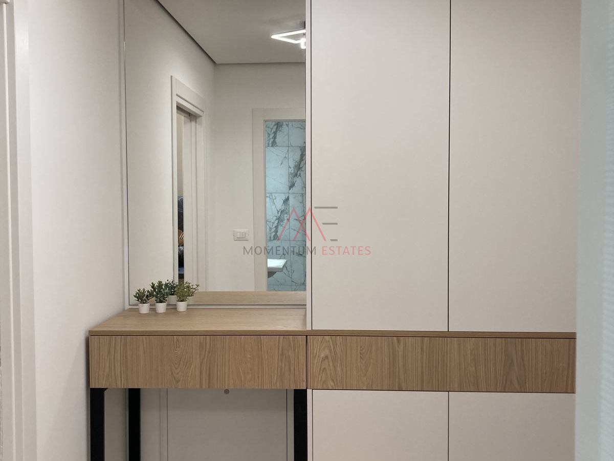 Stanovanje&comma; 58 m2&comma; Najem&comma; Rijeka - Kantrida