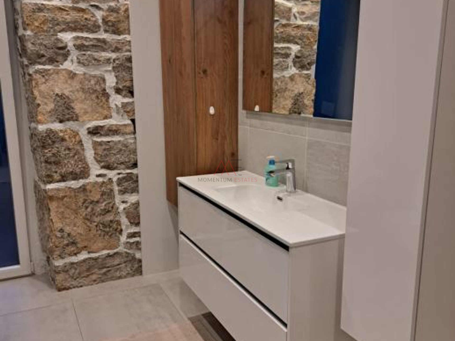 Wohnung, 75 m2, Vermietung, Rijeka - Centar