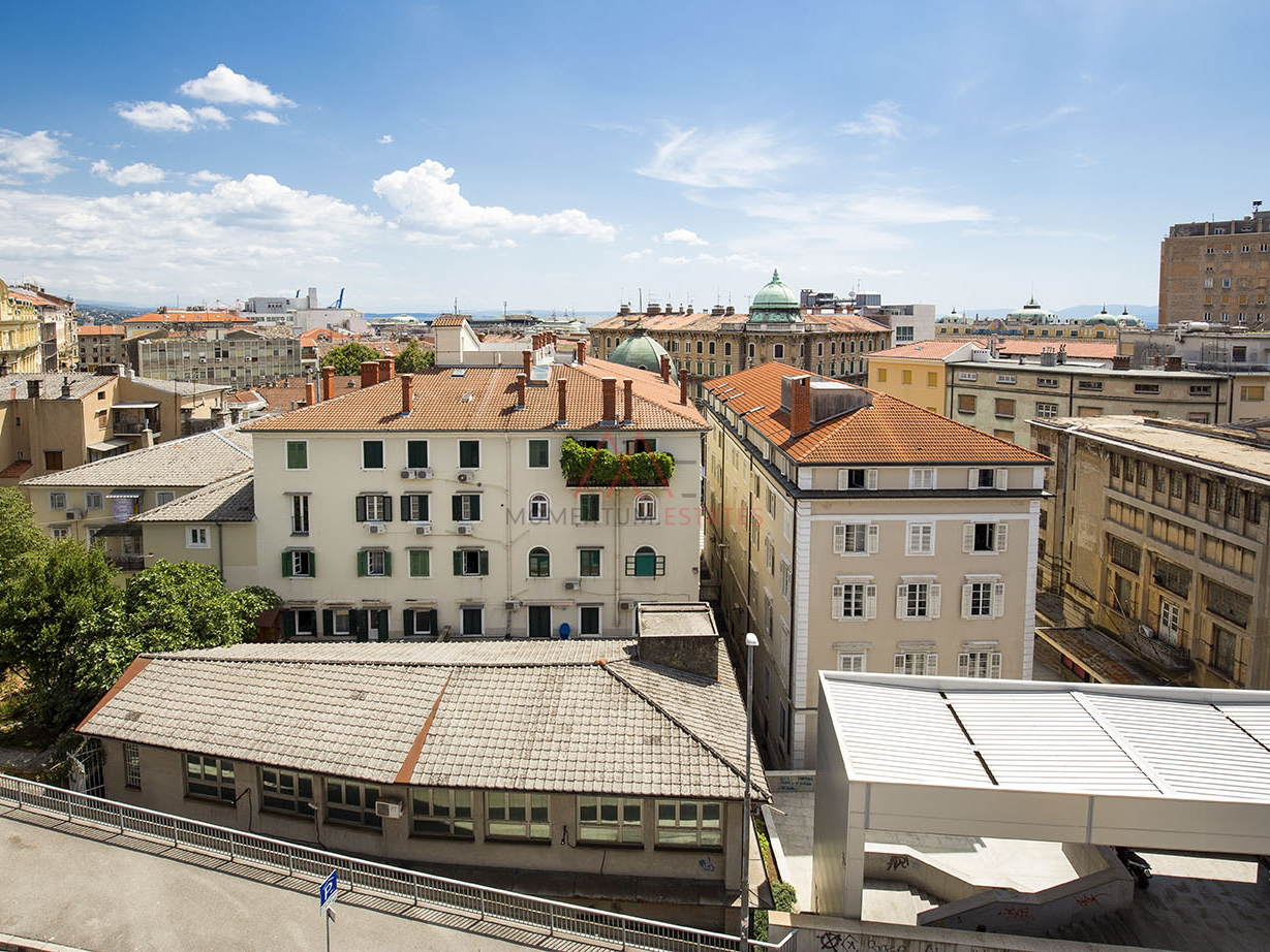 Rijeka centar&comma; 2s&plus;db dugoro&ccaron;an najam