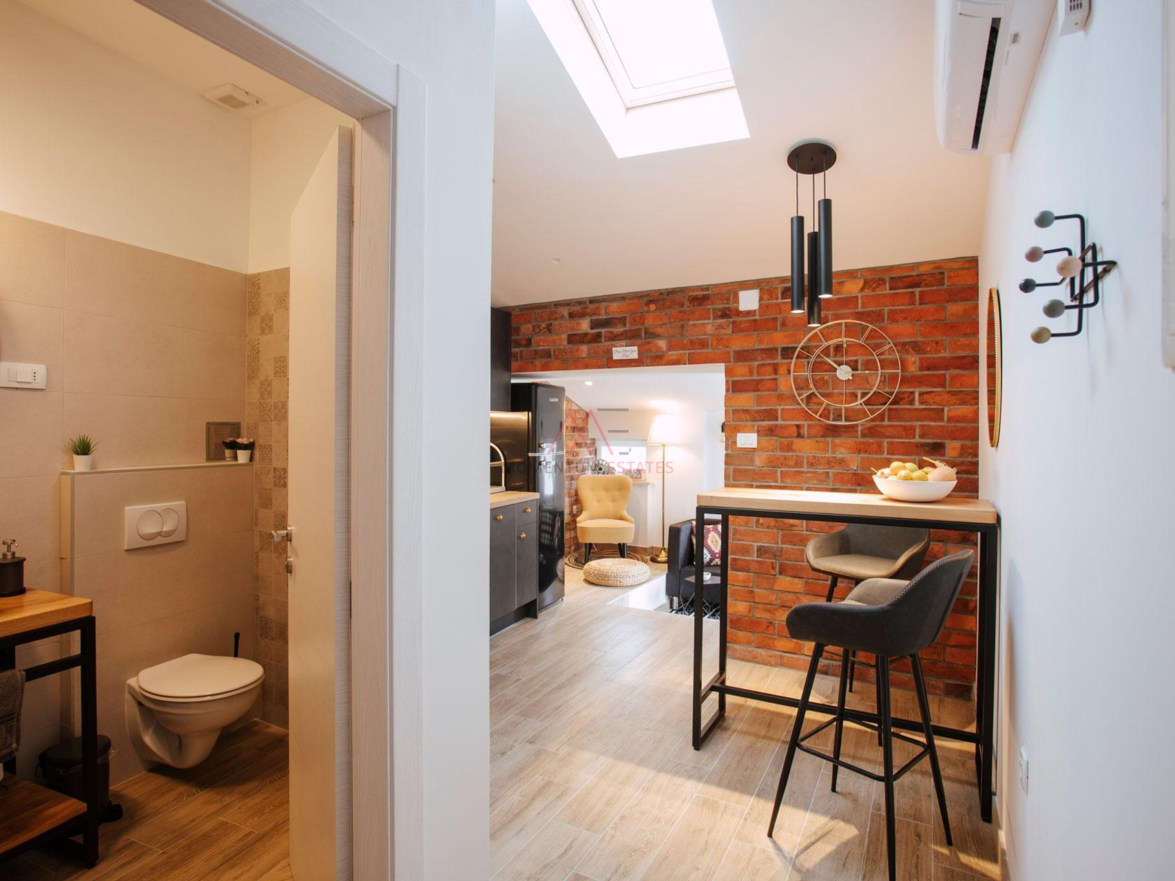 Wohnung, 35 m2, Vermietung, Rijeka - Centar