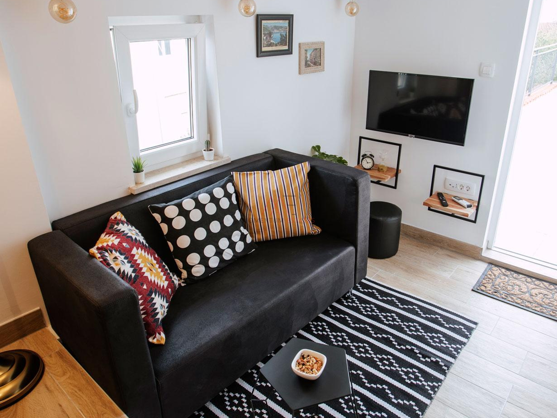 Wohnung, 35 m2, Vermietung, Rijeka - Centar