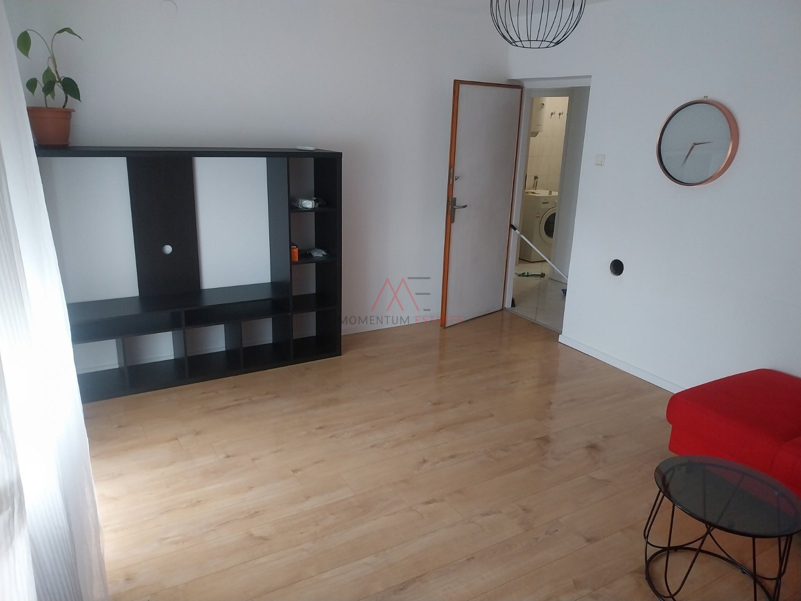 Zamet&comma; odli&ccaron;an jednosobni stan za samca ili par