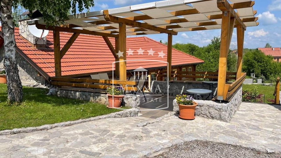 Hotel, 820 m2, Prodej, Rakovica