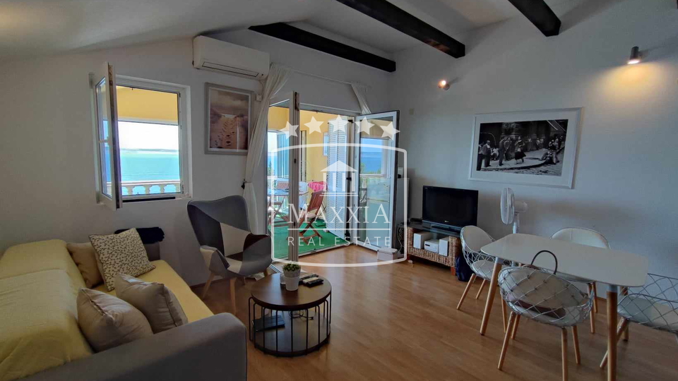 Tribanj - modern apartment of 76m2 open view, 60m away from the sea! €169,000