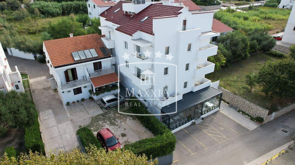 Hotel, 1200 m2, Verkauf, Pag