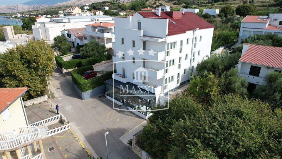 Hotel, 1200 m2, Verkauf, Pag