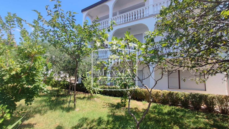 Haus, 445 m2, Verkauf, Starigrad