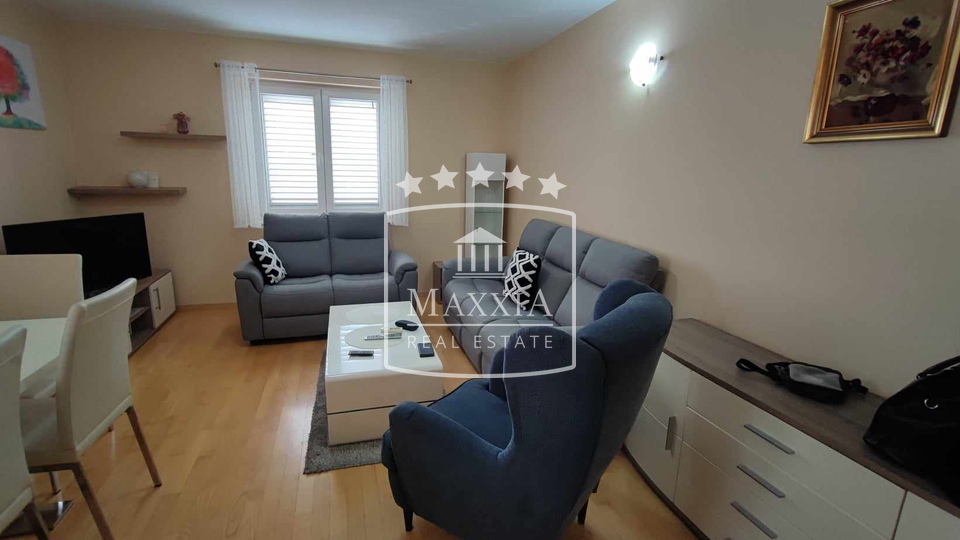 Posedarje - 2.5 soban moderno uređen stan! 163000€