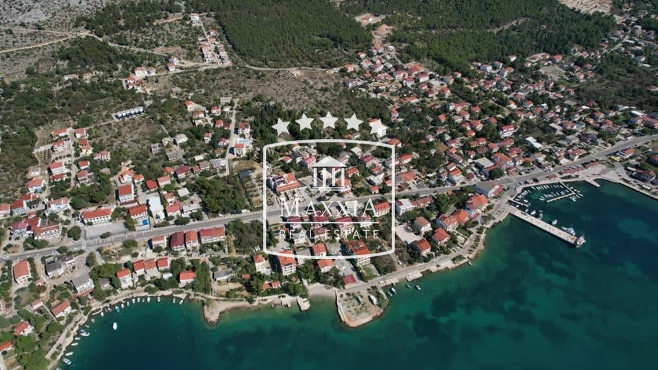 Land, 738 m2, For Sale, Starigrad - Seline