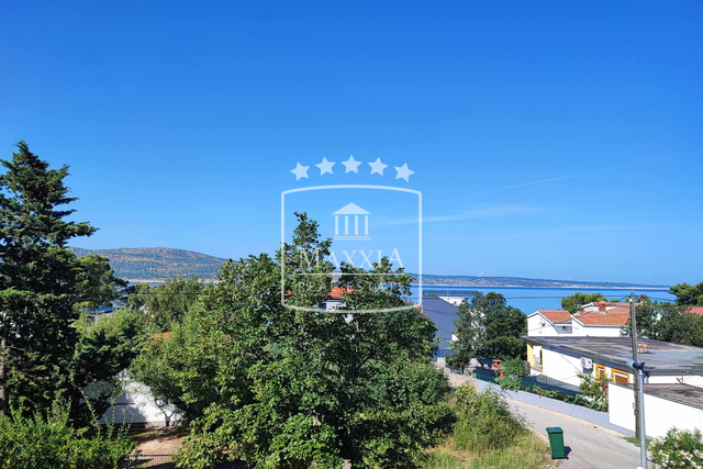 Casa, 256 m2, Vendita, Starigrad - Seline