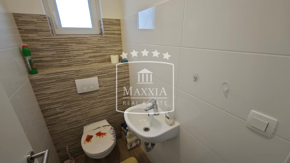 Appartamento, 125 m2, Vendita, Povljana