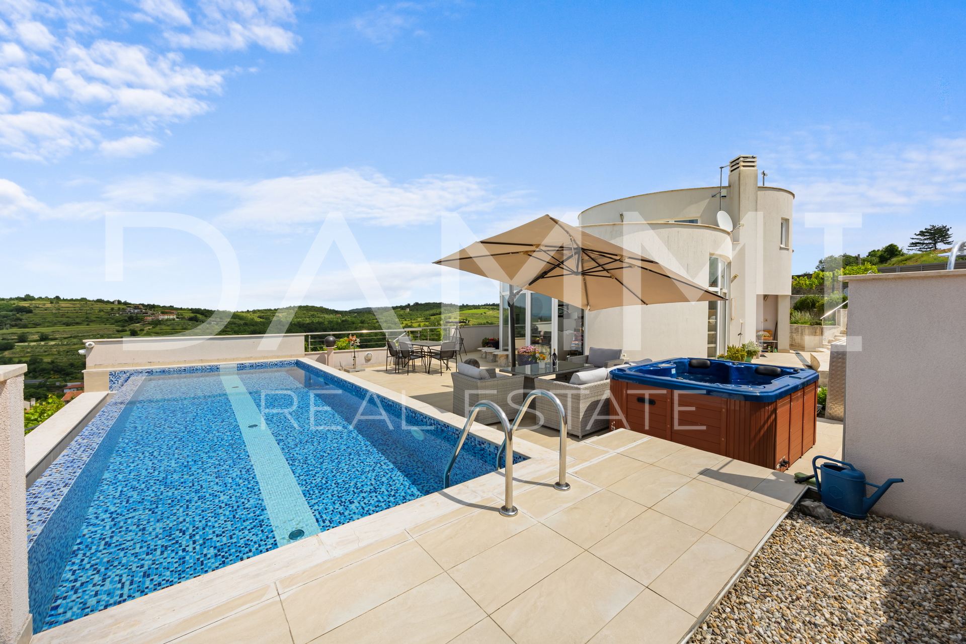 ISTRA&comma; MOMJAN - Villa con piscina e vista panoramica