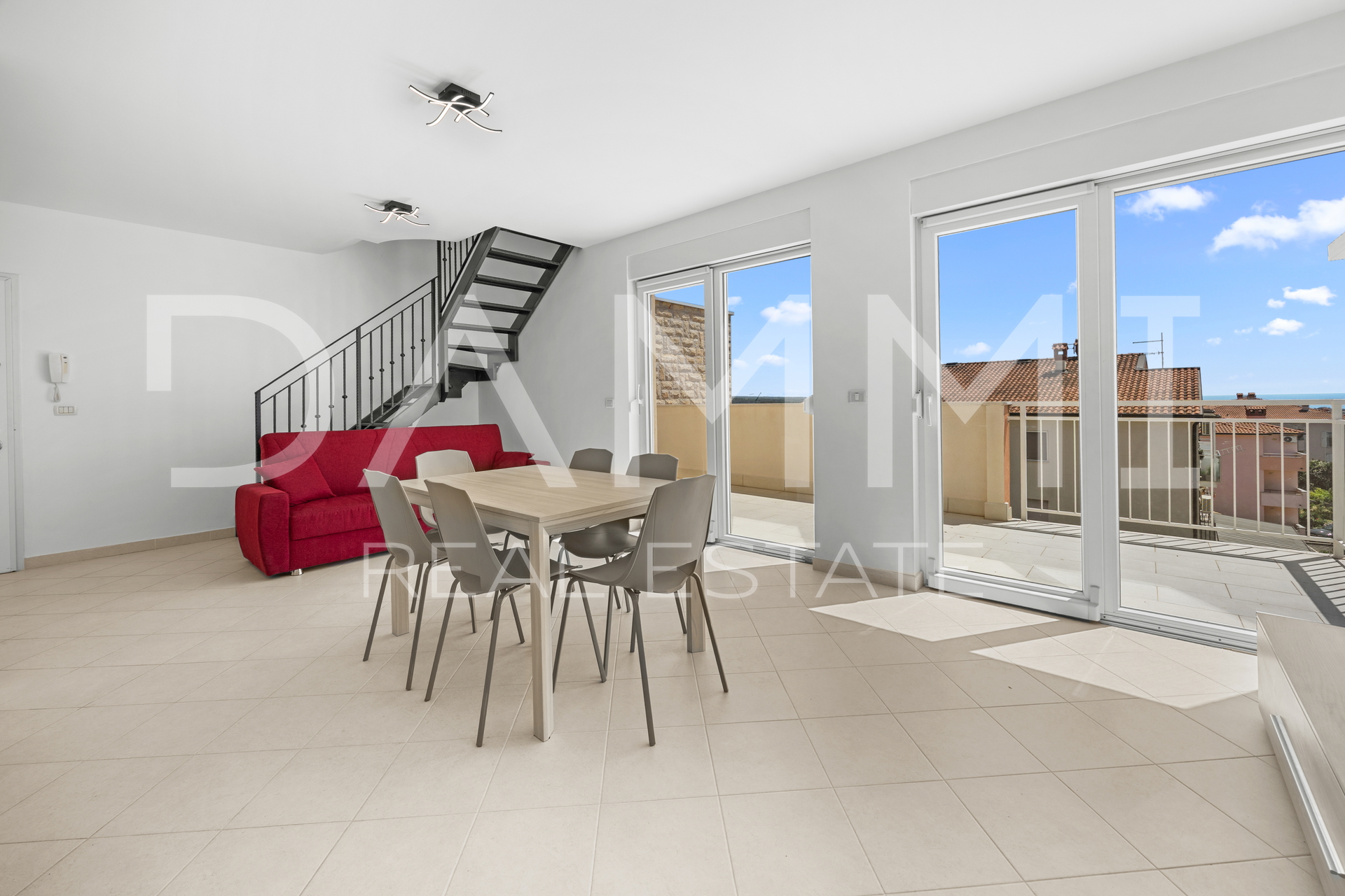 ISTRA&comma; NOVIGRAD - OTTIMO APPARTAMENTO BILOCALE CON VISTA MARE