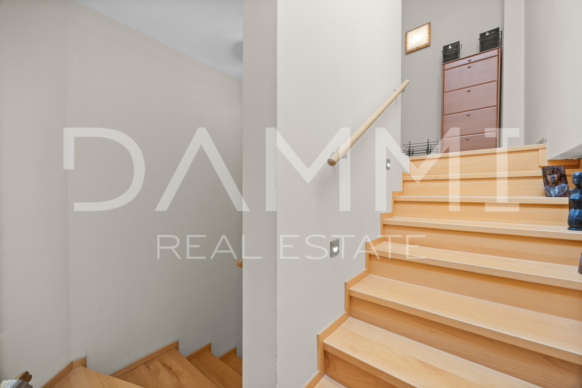 ISTRA&comma; PULA - House with 3 apartments in the city center near the Arena