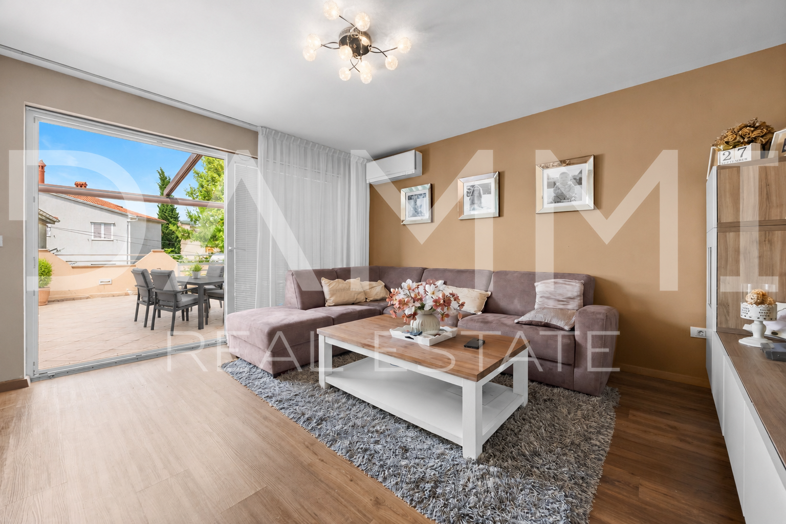 ISTRA&comma; PULA - House with 3 apartments in the city center near the Arena