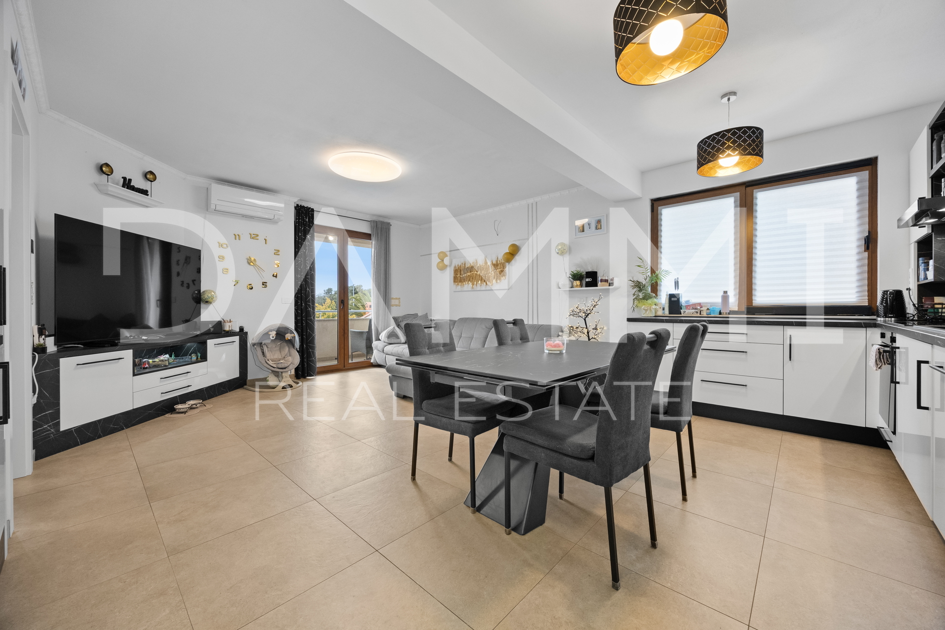 Istra&comma; Pula&comma; Veli Vrh&comma; stan novogradnja 2 ss pogled  more