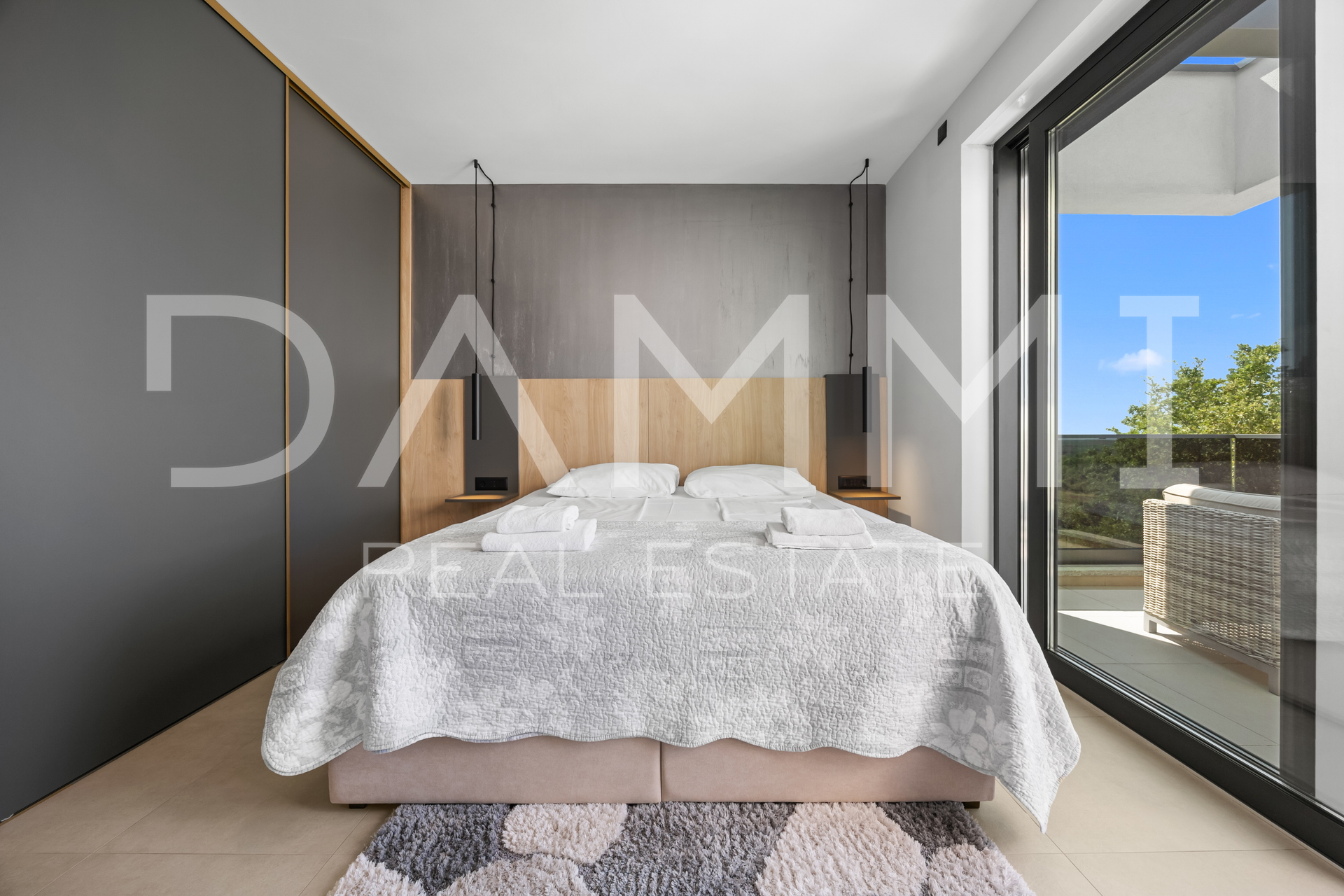 ISTRA&comma; BALE - Moderna vila s pogledom na more