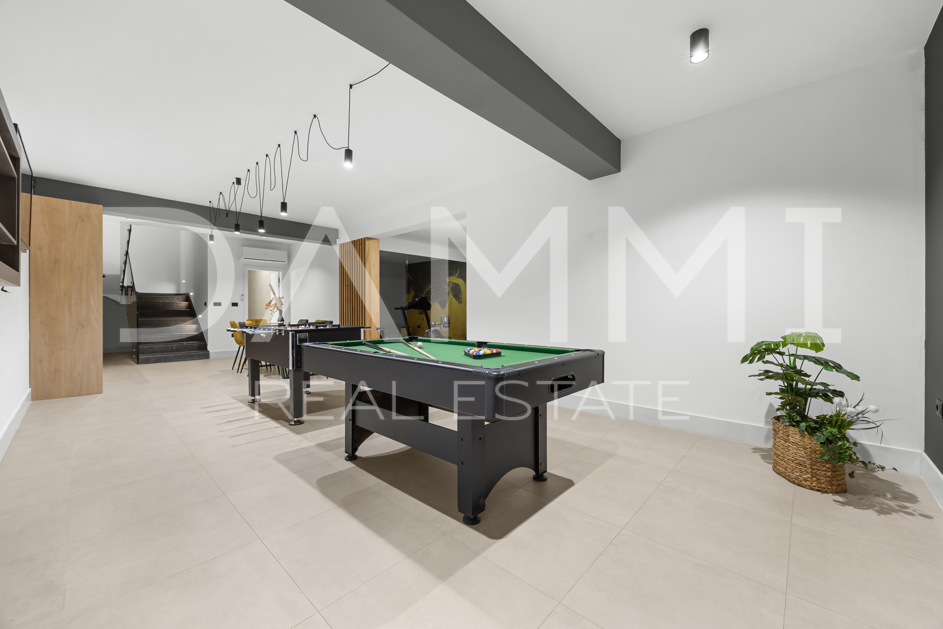 ISTRA&comma; BALE - Moderna vila s pogledom na more