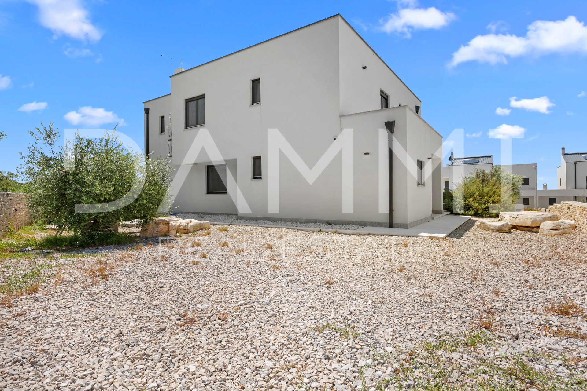 ISTRA&comma; BALE - Moderna vila s pogledom na more