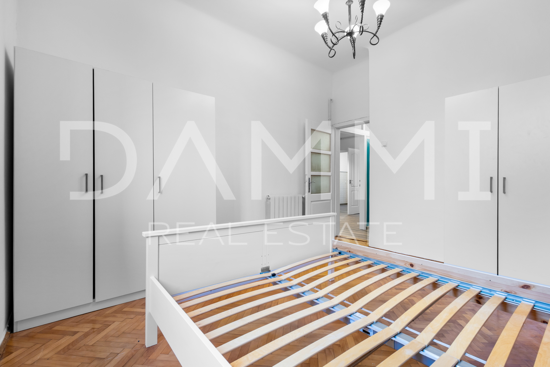 Istra&comma; Pula&comma; stan u centru 2 ss&plus;db&comma; uredna dokumentacija