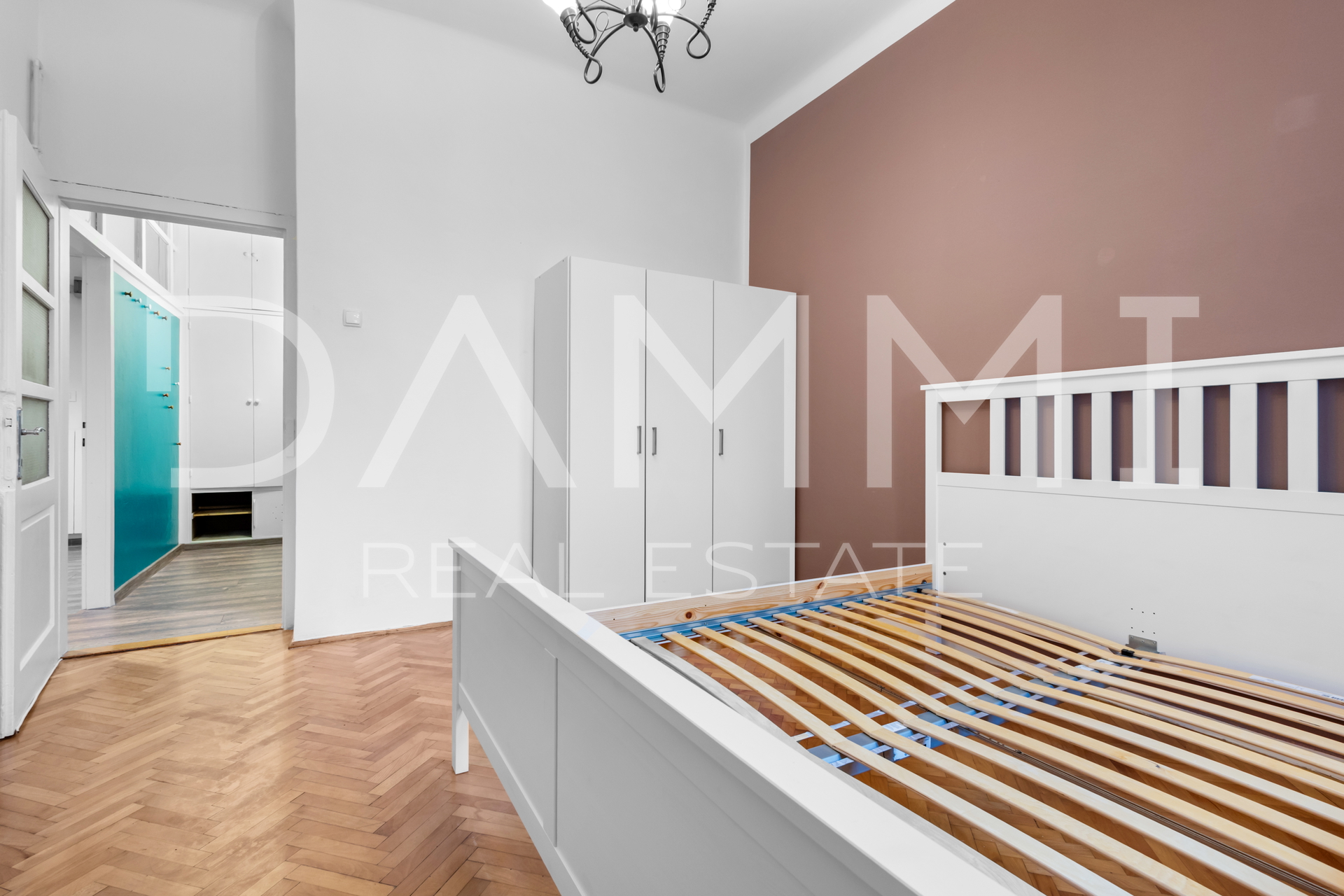 Istra&comma; Pula&comma; stan u centru 2 ss&plus;db&comma; uredna dokumentacija