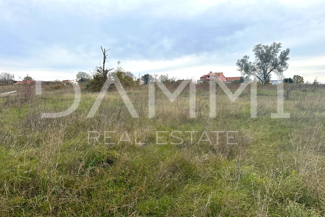 ISTRIA, SVETVINČENAT - Great building plot 600 m2