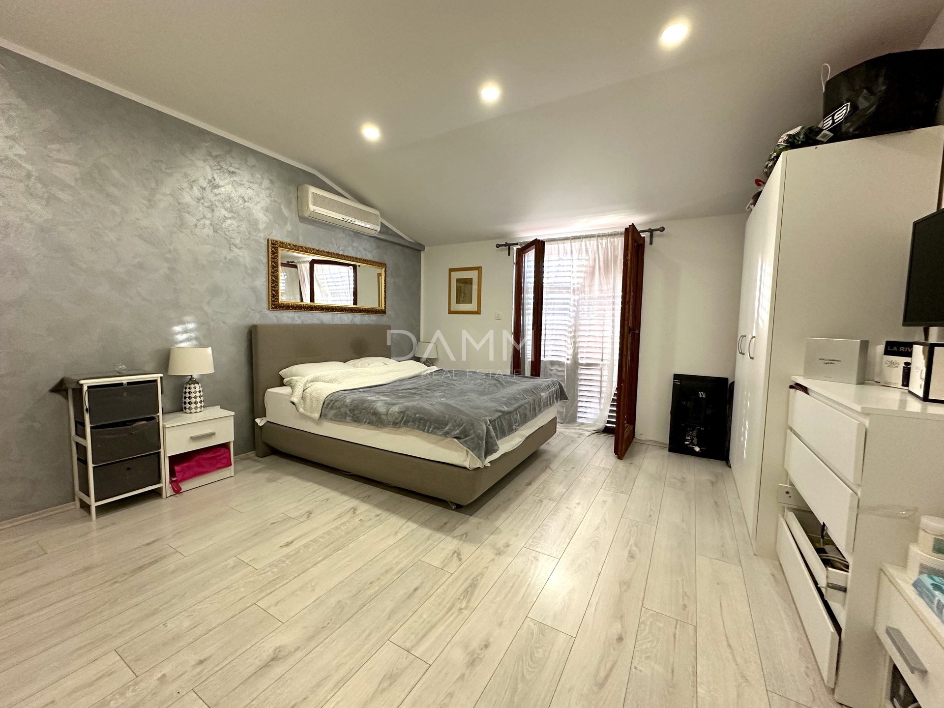 ISTRIEN, ROVINJ - Apartment mit einem Schlafzimmer in der Nähe von Zentrum und Meer