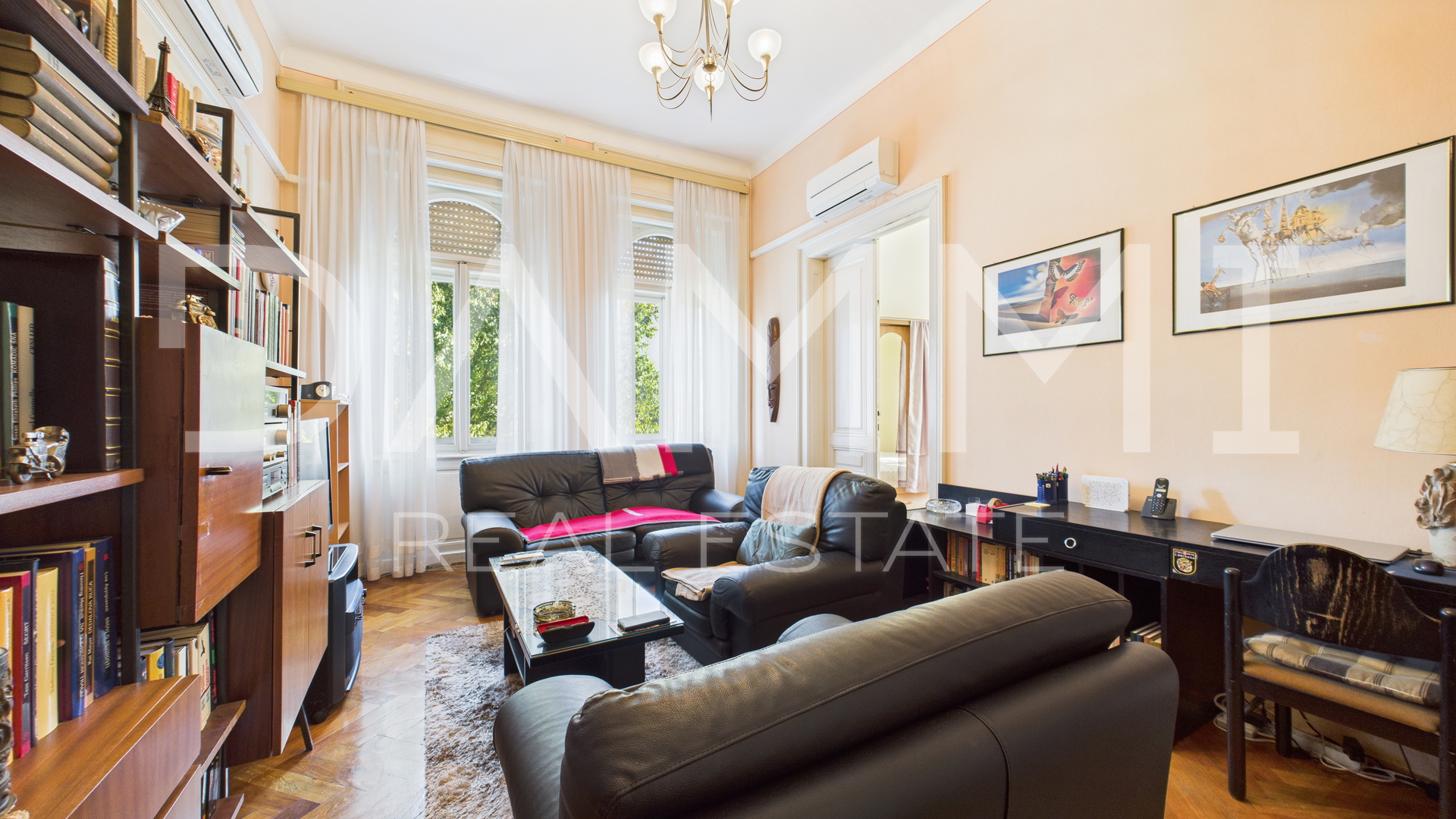 Istra - Pula&comma; centar - savr&scaron;en stan u austrougarskoj vili