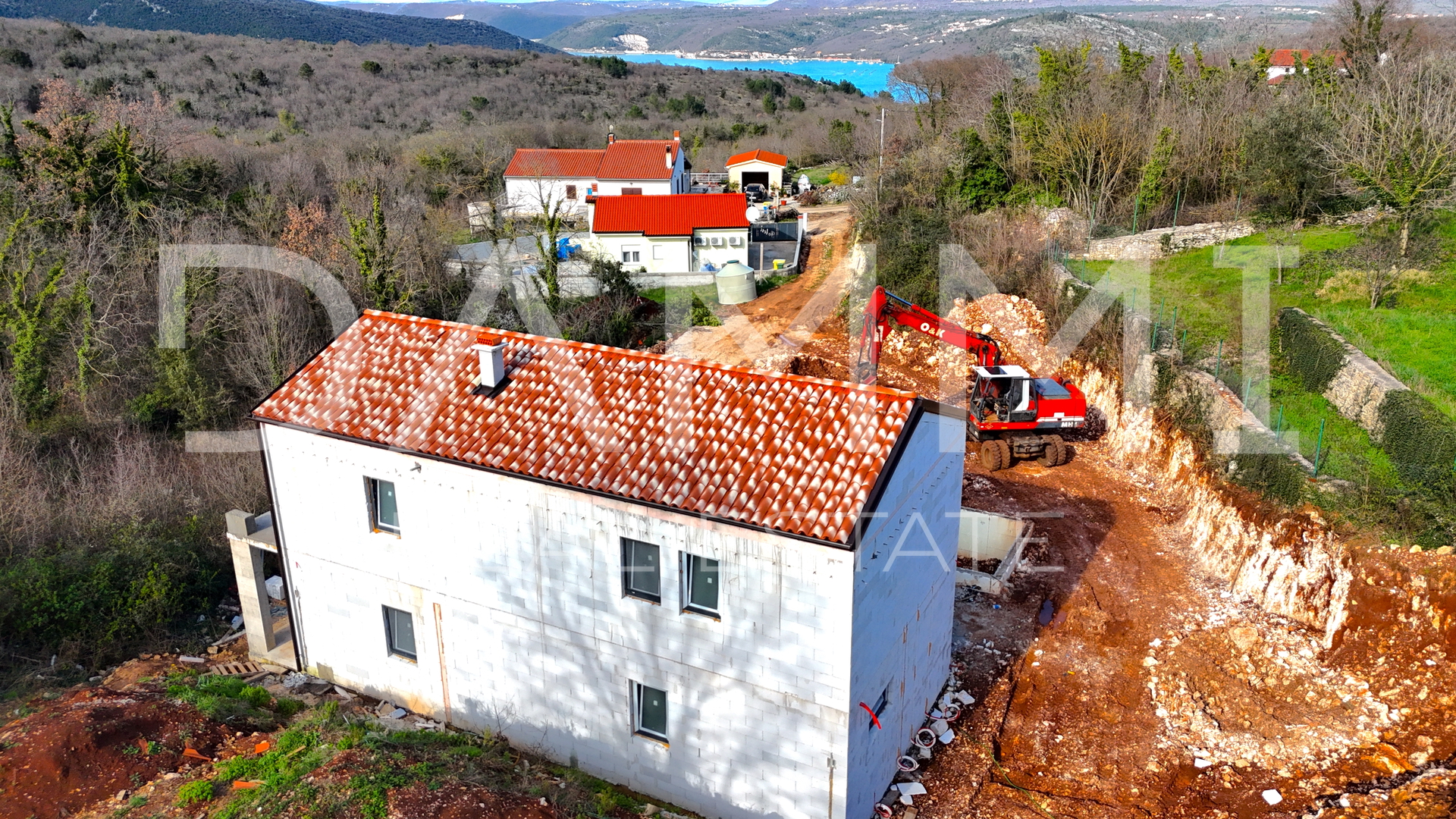 ISTRA, RAKALJ - Kuća s bazenom blizu centra