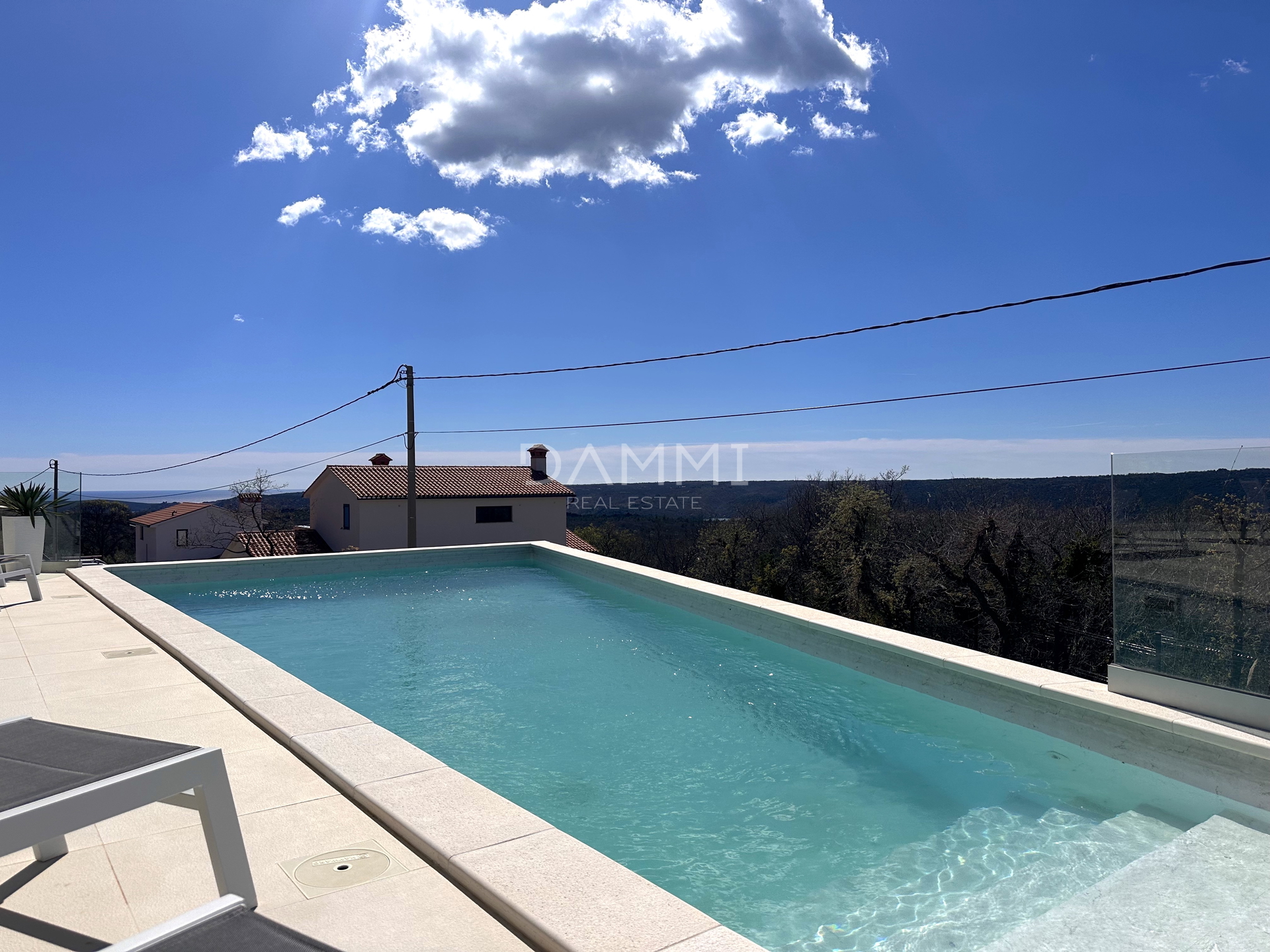 ISTRIEN, LABIN - Villa mit wunderschönem Blick auf das Meer