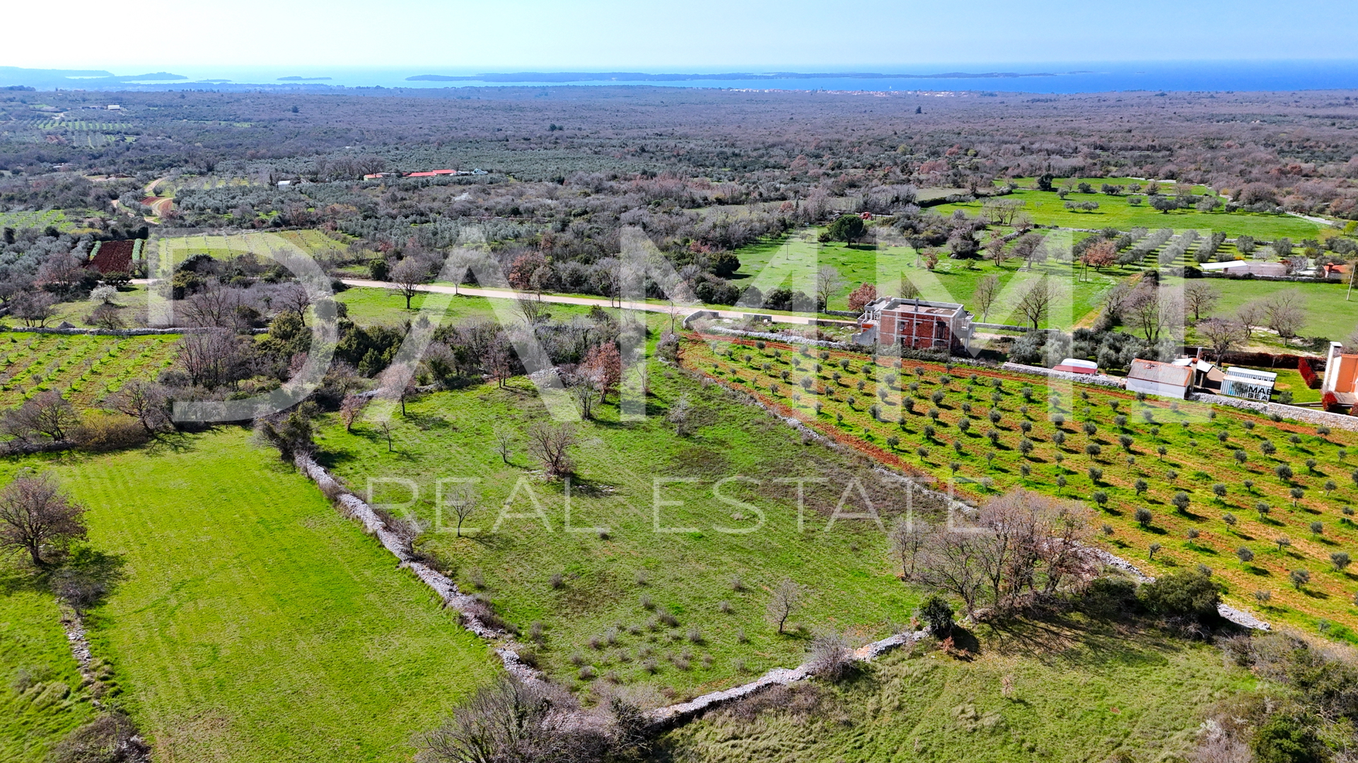 ISTRIEN, VODNJAN - Baugrundstück mit Meerblick