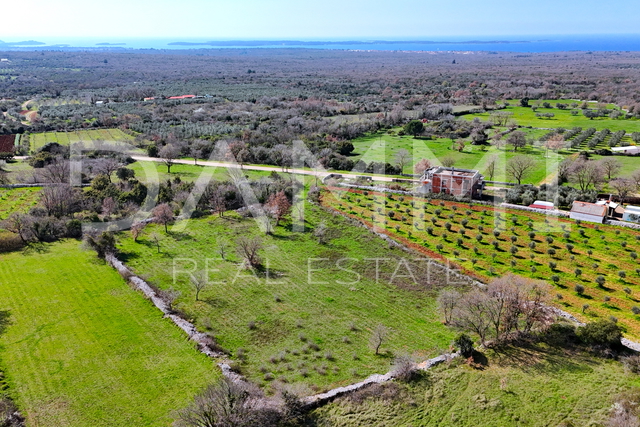 ISTRIA, VODNJAN - Building land with sea view 3563 m2