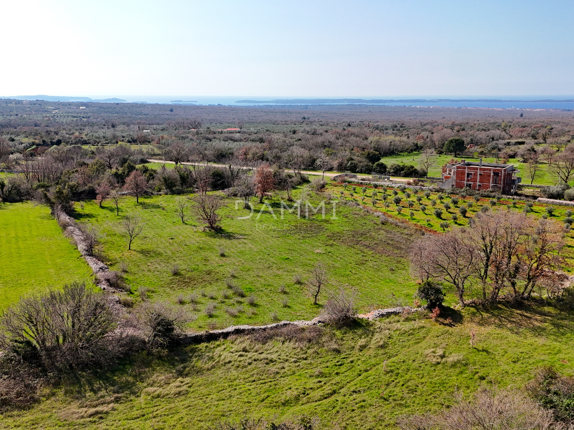 ISTRIEN, VODNJAN - Baugrundstück mit Meerblick