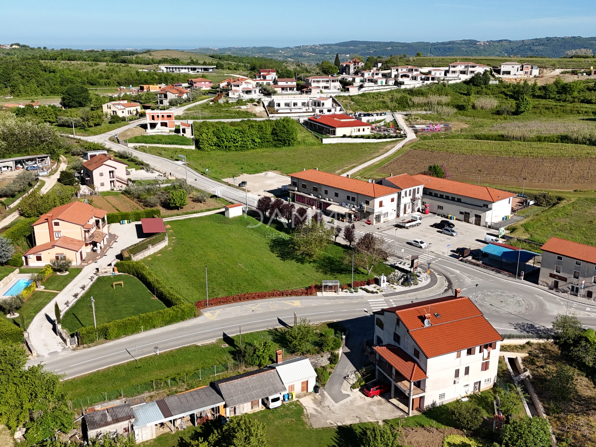 ISTRIEN, VIŽINADA - Hochwertiges Bauland im Zentrum EXKLUSIV!