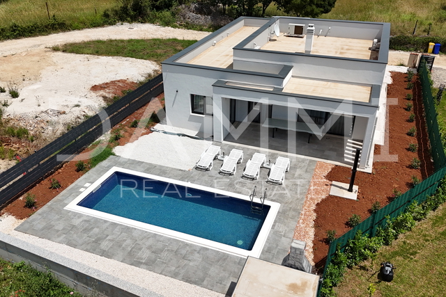 ISTRIA, VODNJAN - Modern house with swimming pool