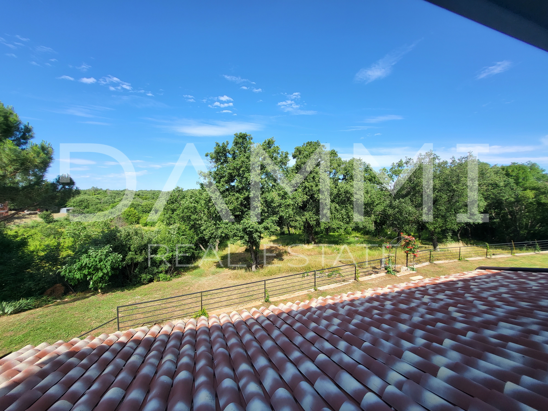 ISTRA&comma; VRSAR - Samostoje&cacute;a kamena ku&cacute;a s bazenom