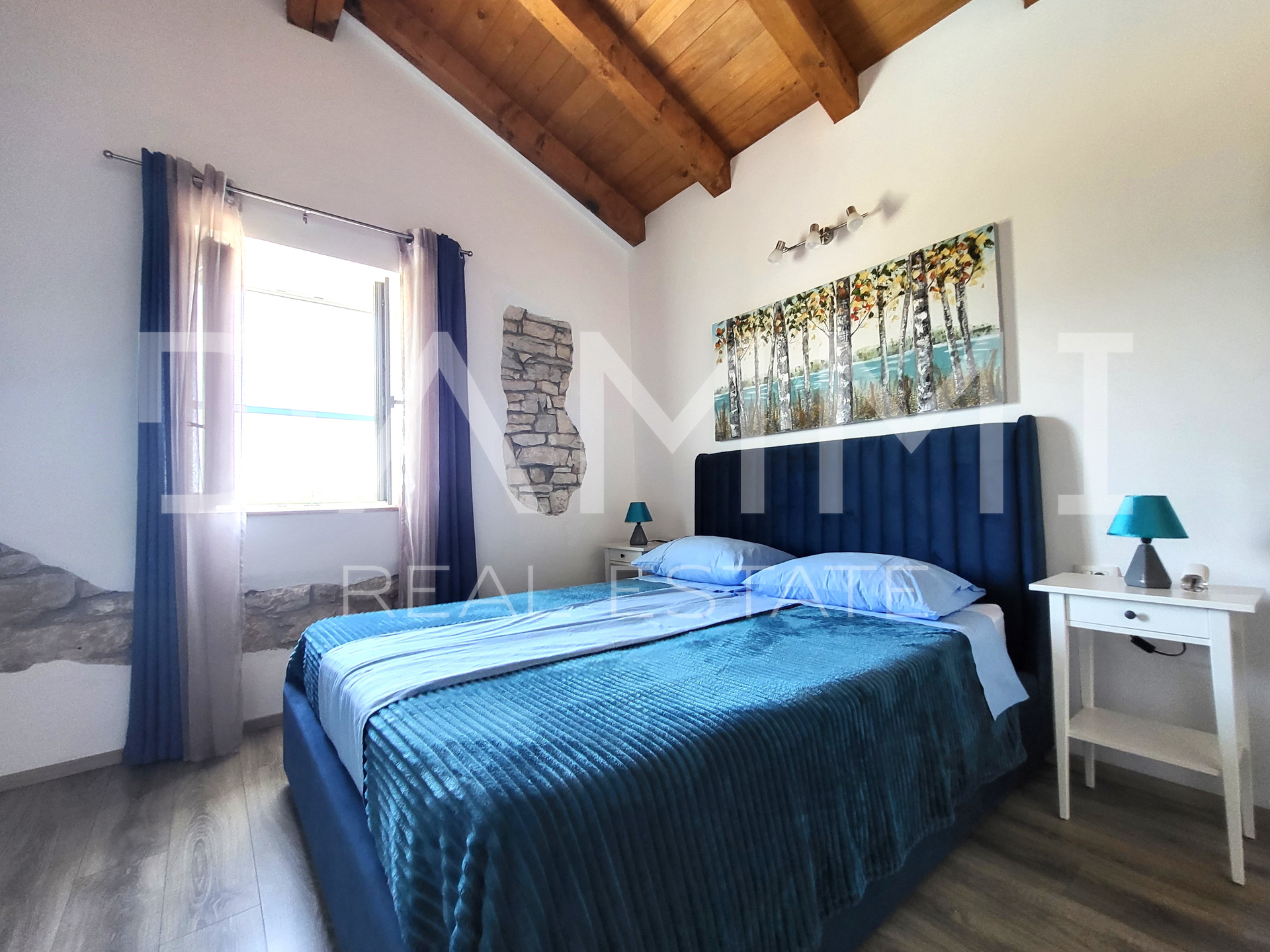 ISTRA&comma; VRSAR - Samostoje&cacute;a kamena ku&cacute;a s bazenom