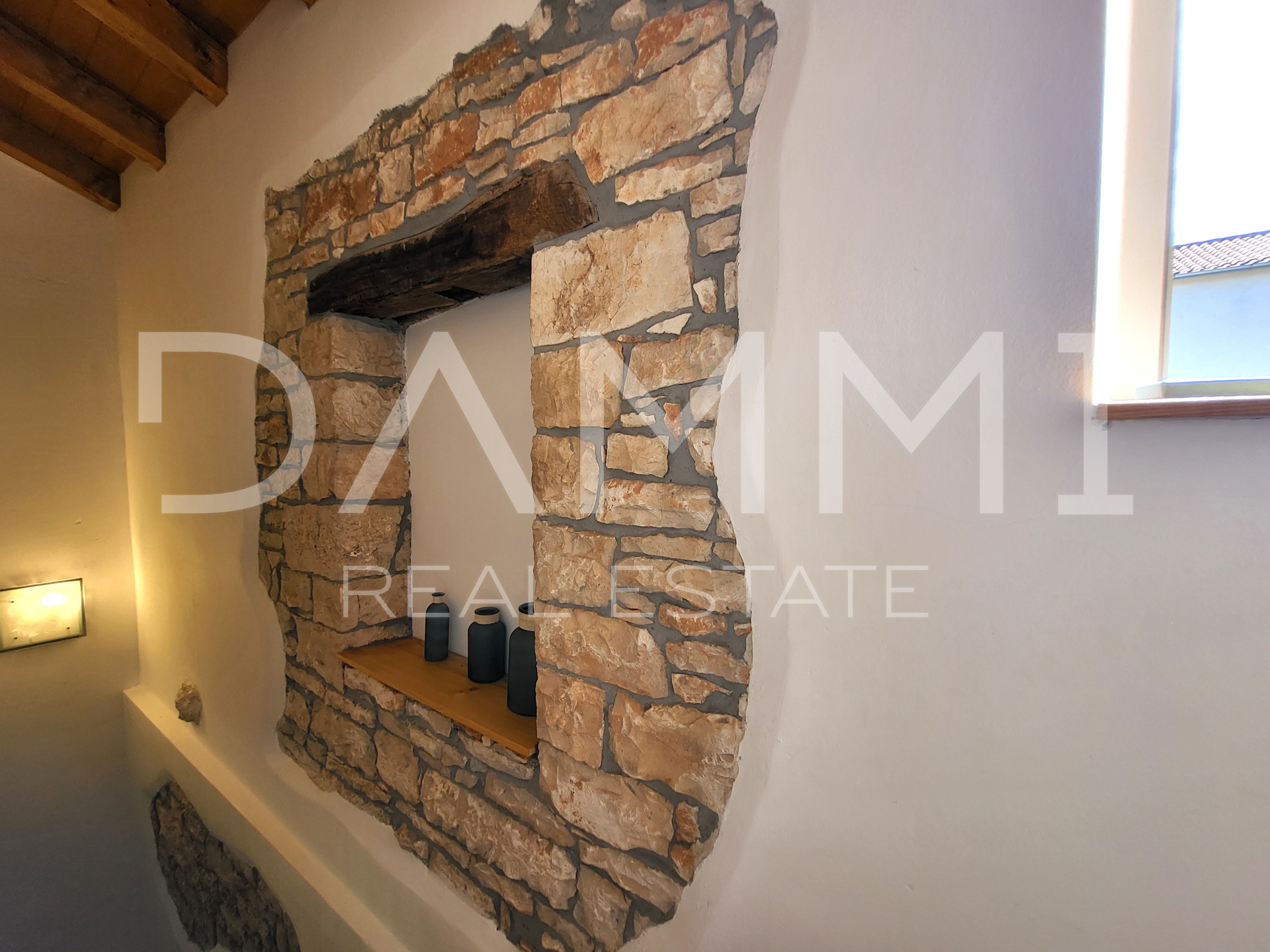 ISTRA&comma; VRSAR - Samostoje&cacute;a kamena ku&cacute;a s bazenom