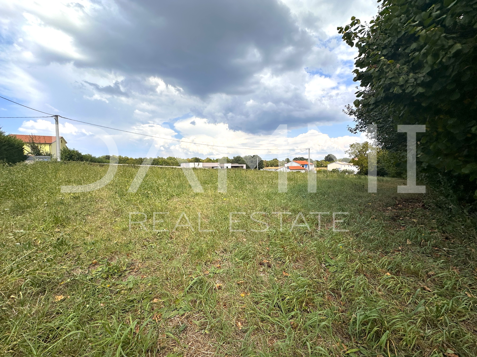 ISTRIA, KRINGA - Building plot in an excellent location, 1311 m2