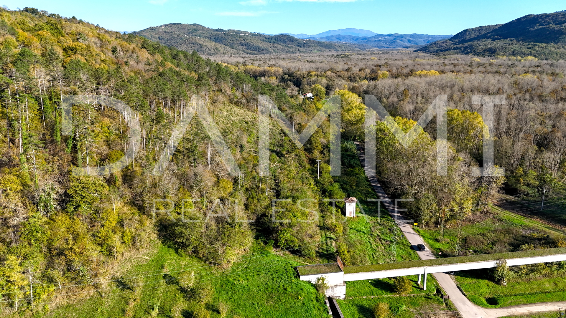 OPRTALJ, LIVADE - OPRTALJ, LIVADE - BAUGRUNDSTÜCK FÜR TOURISTISCHE ZWECKE - CAMP