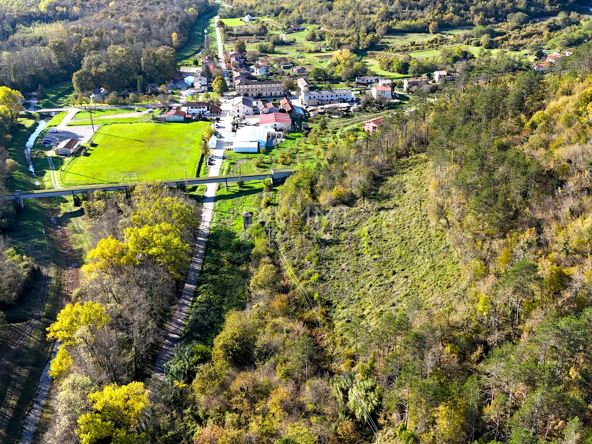 OPRTALJ, LIVADE - OPRTALJ, LIVADE - BAUGRUNDSTÜCK FÜR TOURISTISCHE ZWECKE - CAMP