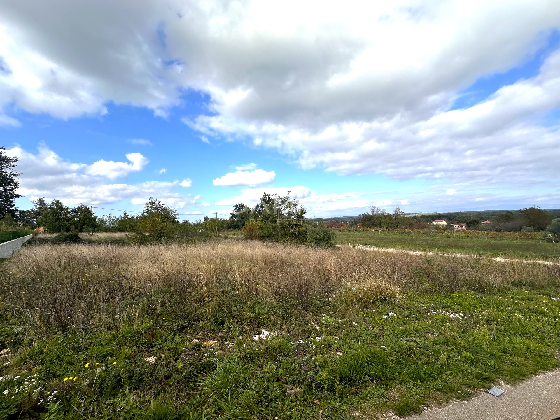 ISTRIEN, ŽMINJ - Baugrundstück mit freier Aussicht 547 m2