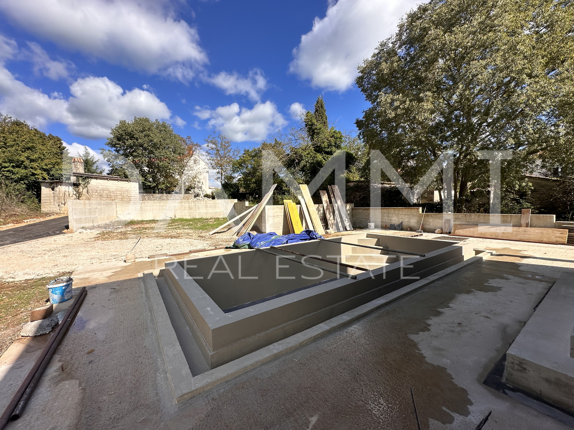 House, 89 m2, For Sale, Barban